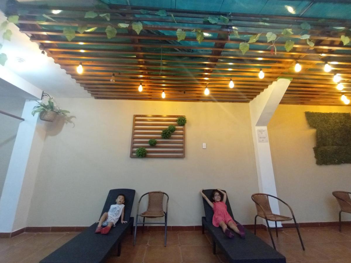 Iguana Haus Iquitos公寓 外观 照片